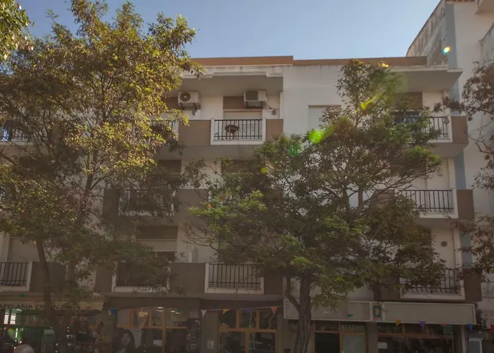 B45 - Main Avenue 2 Bed Apartment